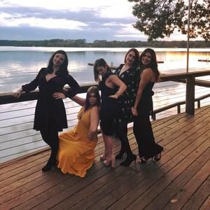 Meet your Posher, Olivia